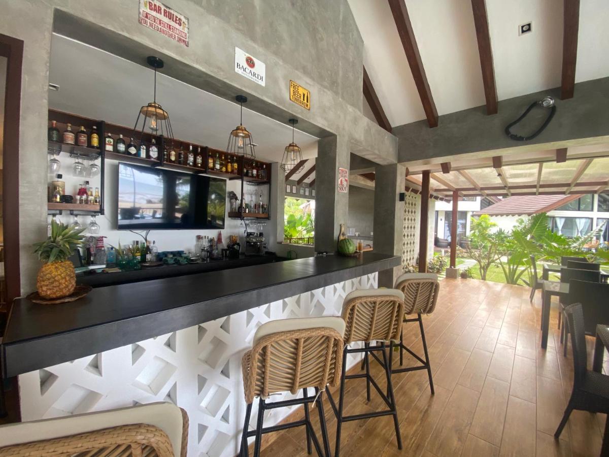 Amila Dive Beach Resort Sipalay Extérieur photo