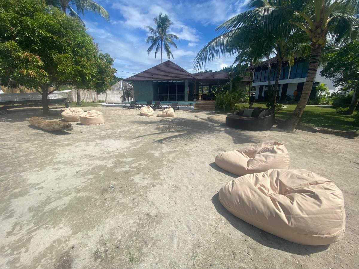 Amila Dive Beach Resort Sipalay Extérieur photo