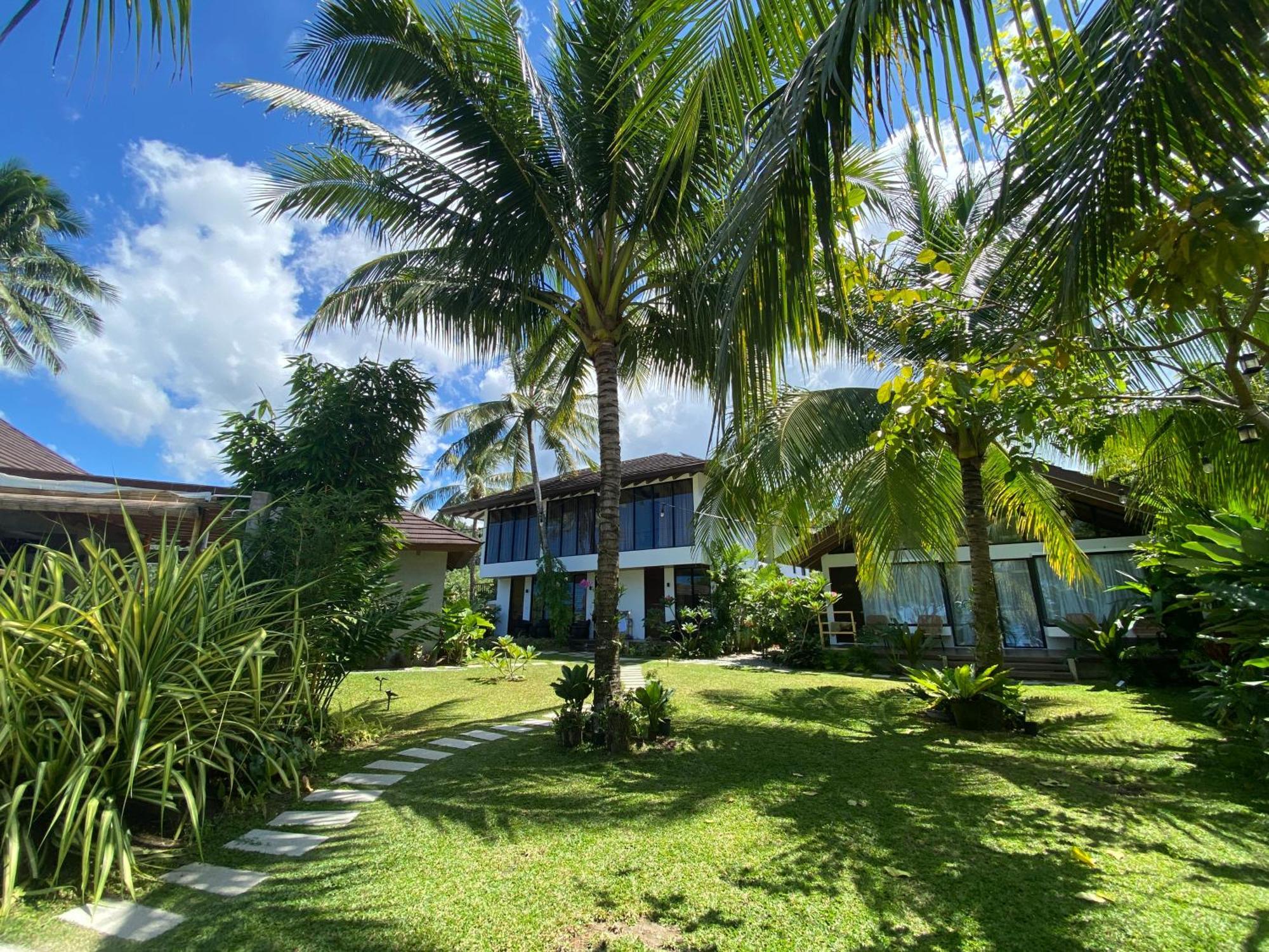 Amila Dive Beach Resort Sipalay Extérieur photo