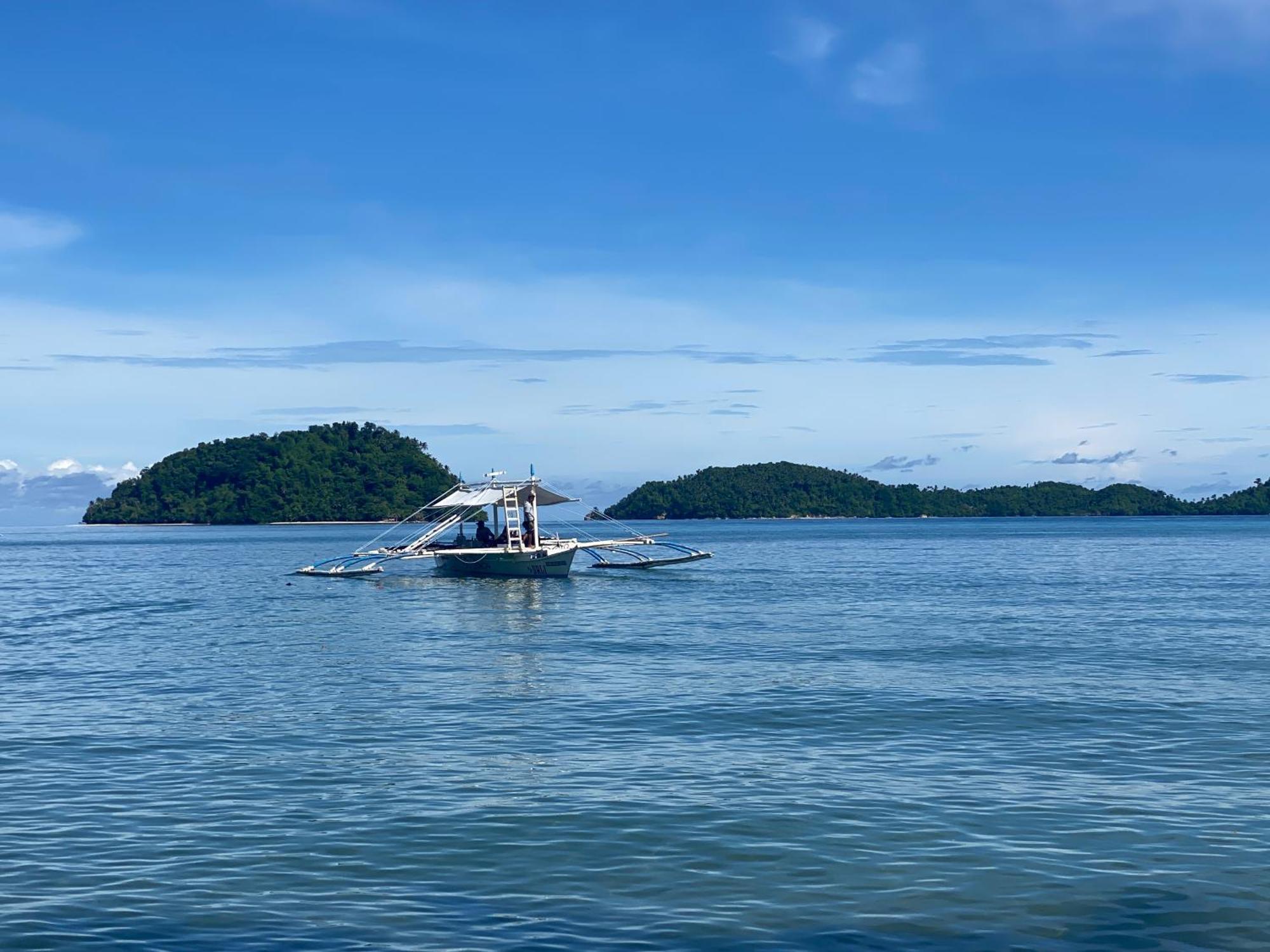 Amila Dive Beach Resort Sipalay Extérieur photo